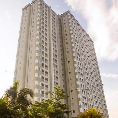 Skyland City Hotel Jatinangor Cilimus Екстер'єр фото