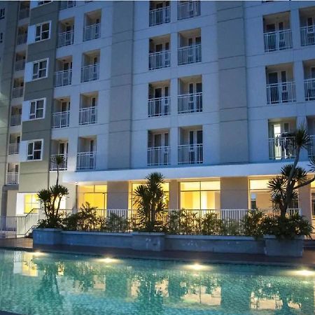 Skyland City Hotel Jatinangor Cilimus Екстер'єр фото