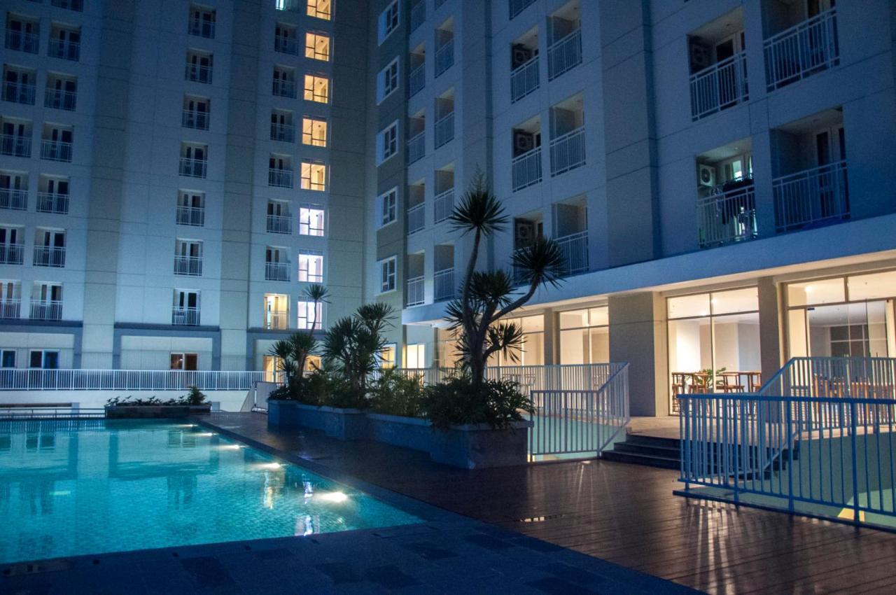 Skyland City Hotel Jatinangor Cilimus Екстер'єр фото